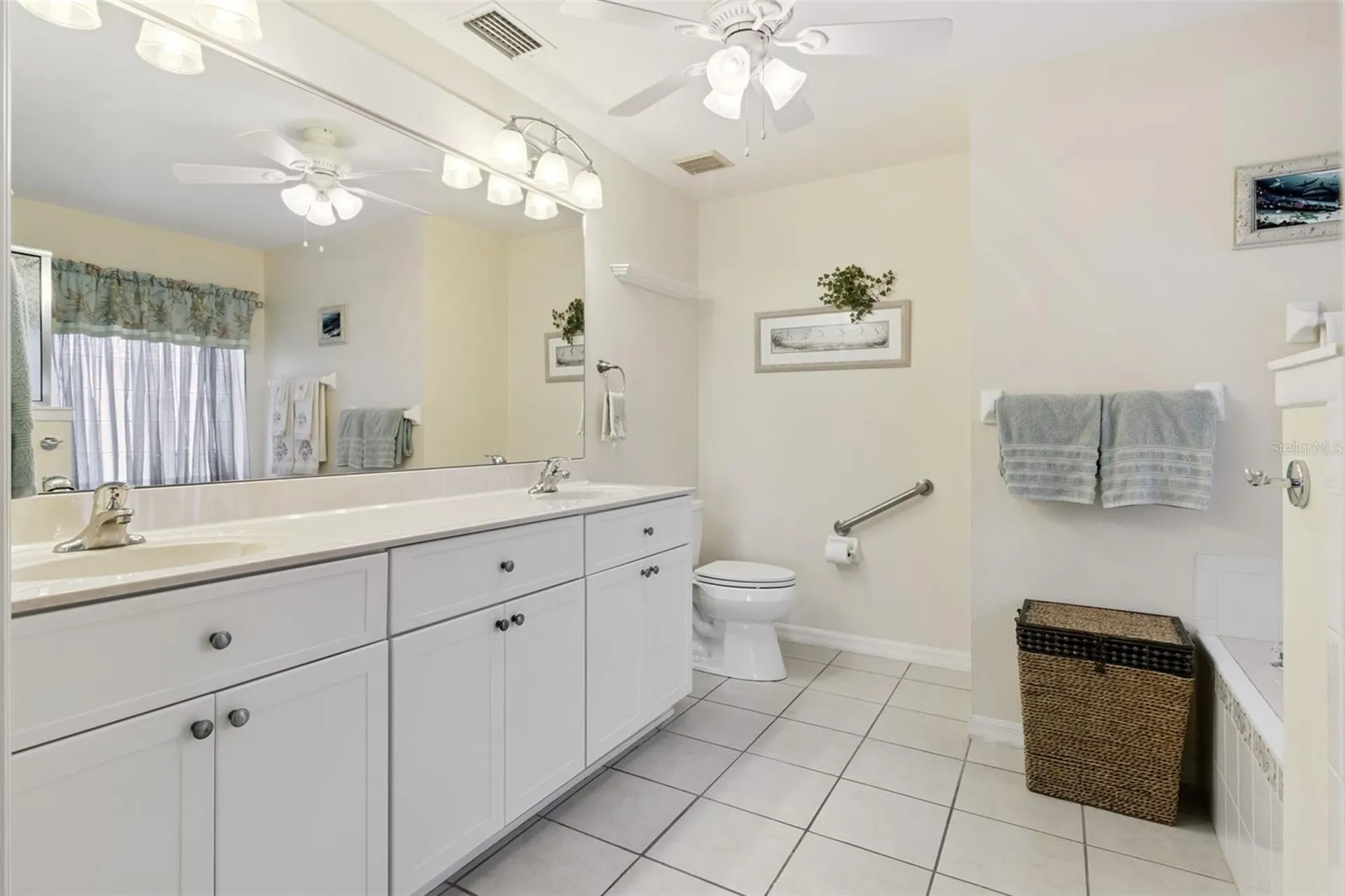 6002 Armada Street Tavares FL 32778