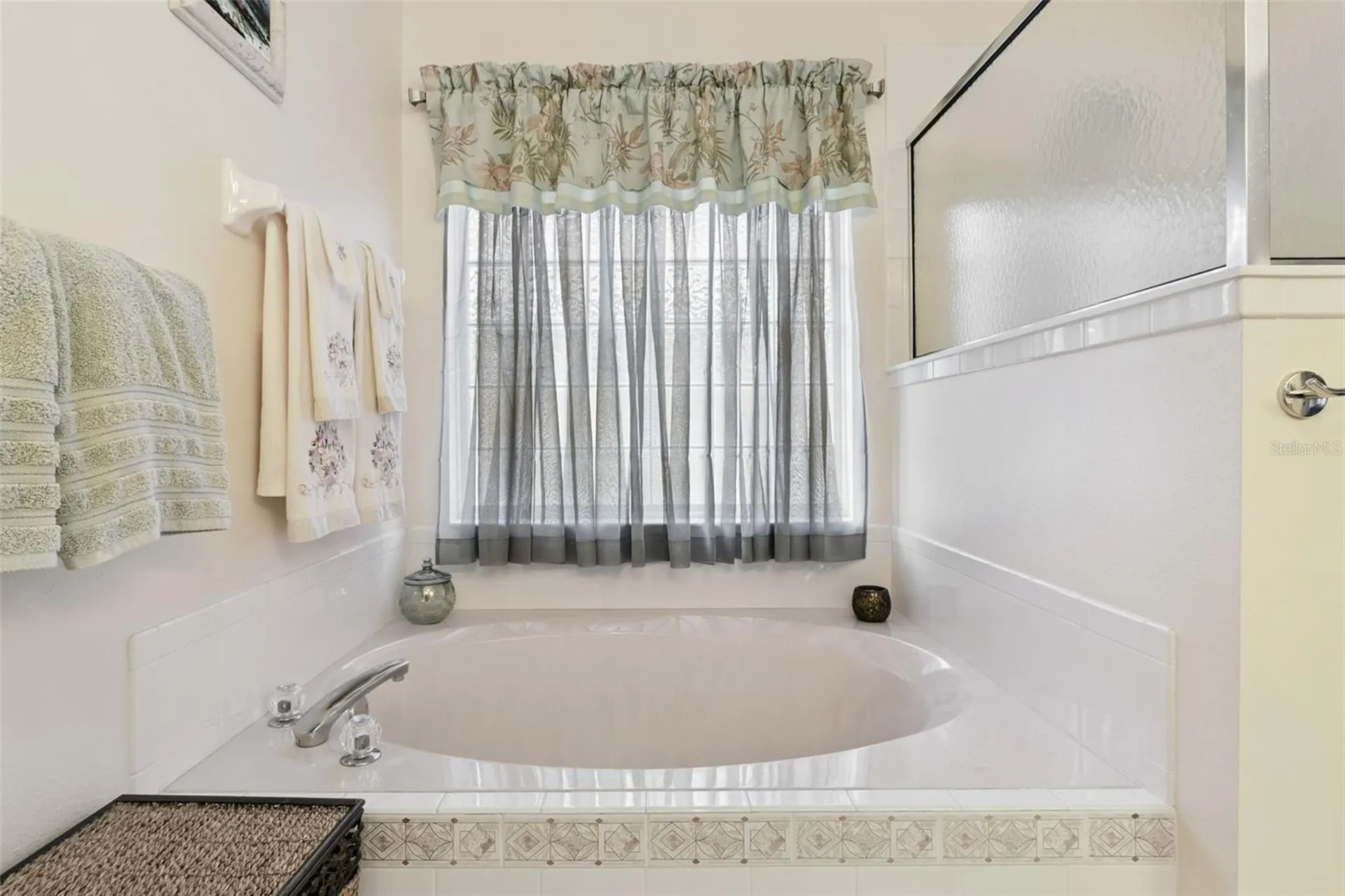 6002 Armada Street Tavares FL 32778