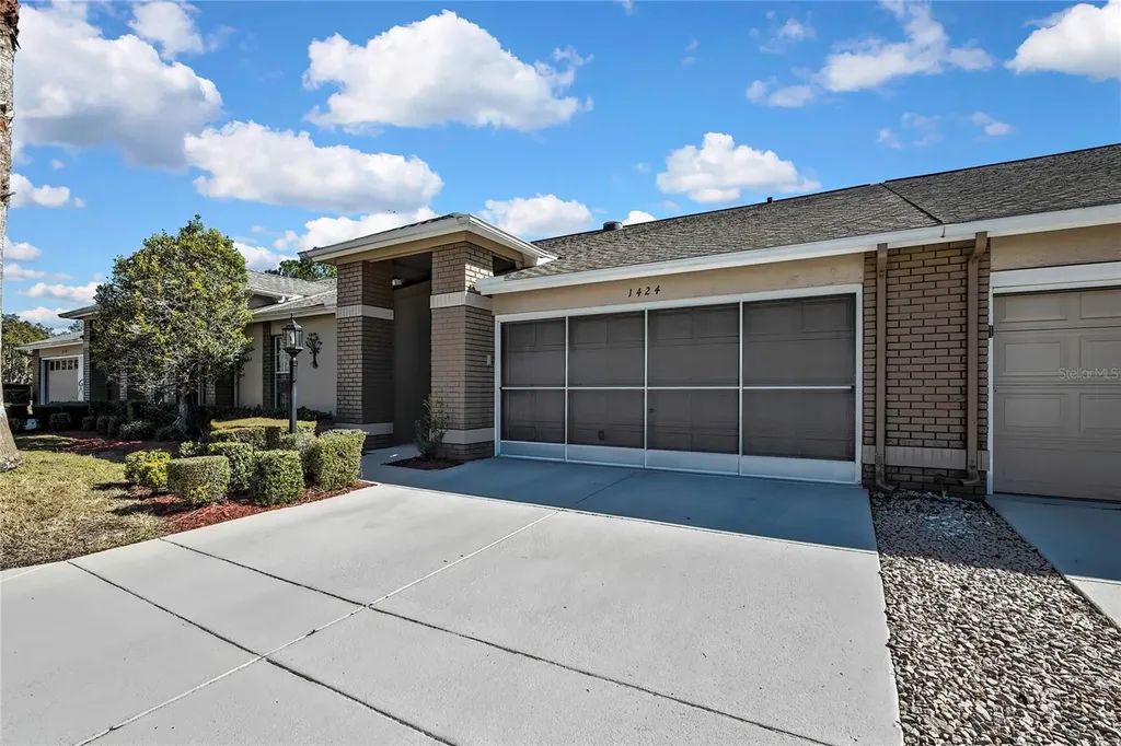 1424 Pinewood Hills Court Spring Hill FL 34606