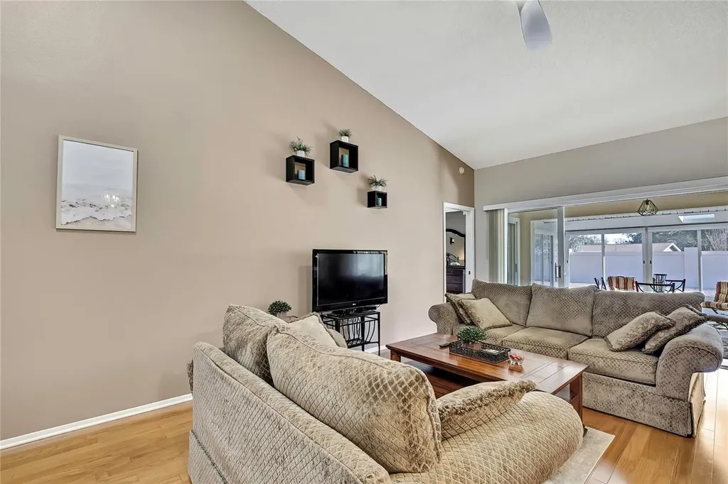 1424 Pinewood Hills Court Spring Hill FL 34606