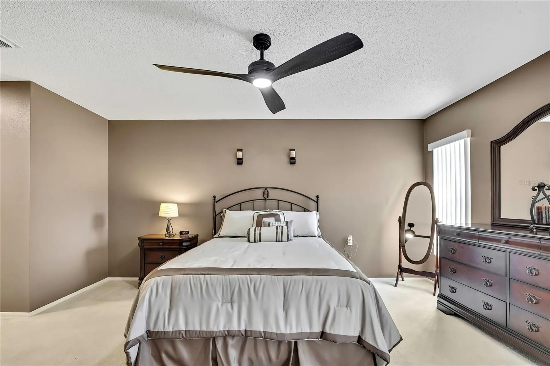 1424 Pinewood Hills Court Spring Hill FL 34606