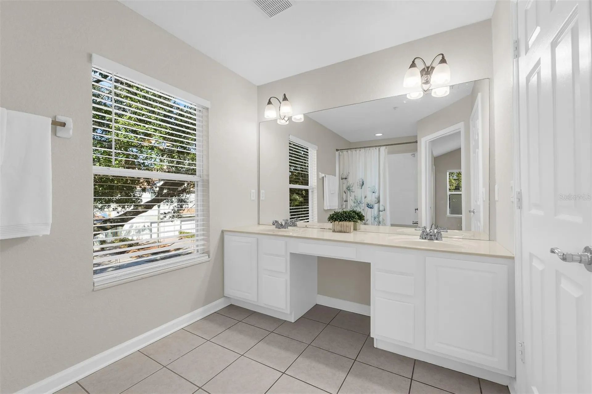 7062 Cadiz Boulevard Orlando FL 32819