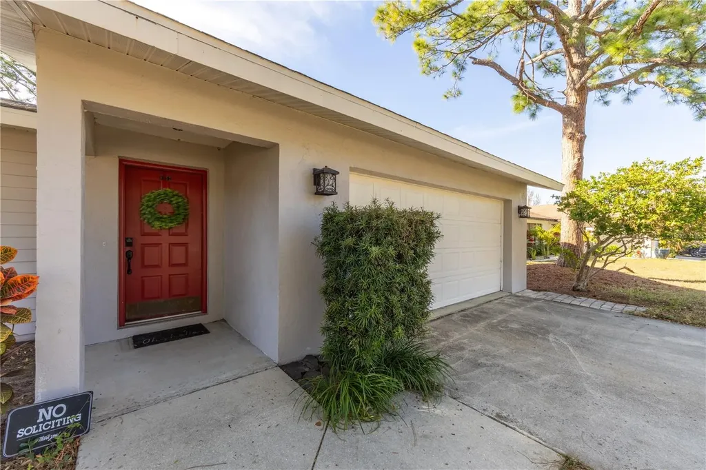8457 Cypress Lake Circle Sarasota FL 34243