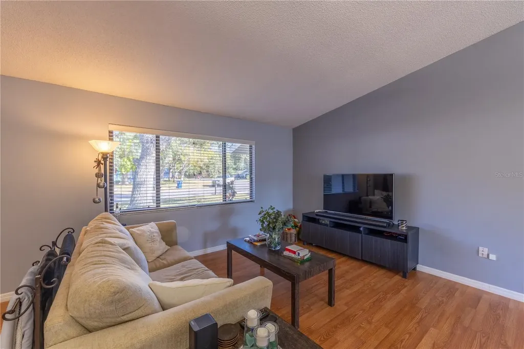 8457 Cypress Lake Circle Sarasota FL 34243