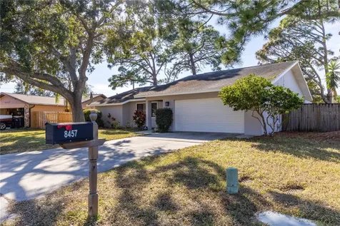 8457 Cypress Lake Circle Sarasota FL 34243