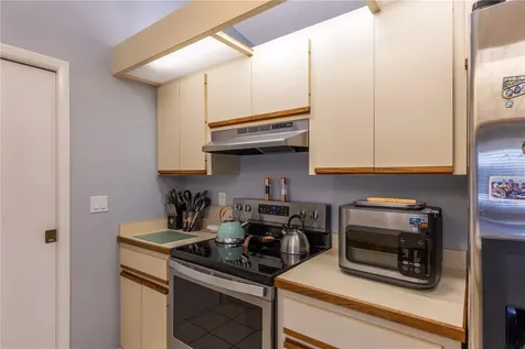 8457 Cypress Lake Circle Sarasota FL 34243