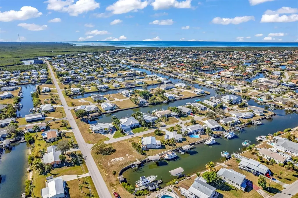 700 Hollyhill Court Punta Gorda FL 33950