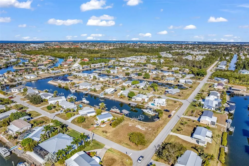 700 Hollyhill Court Punta Gorda FL 33950