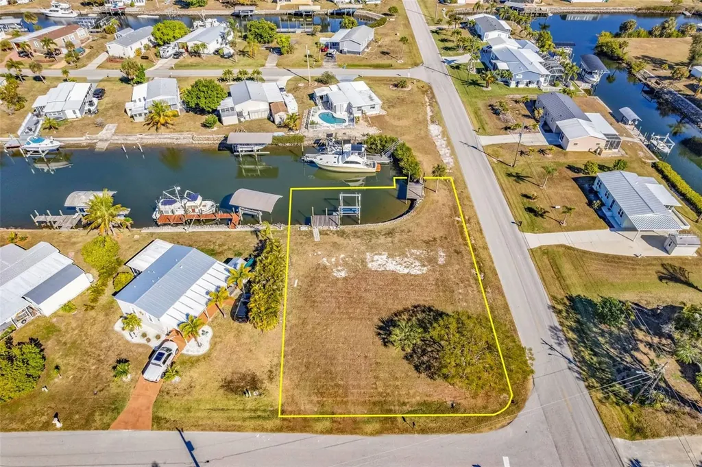 700 Hollyhill Court Punta Gorda FL 33950