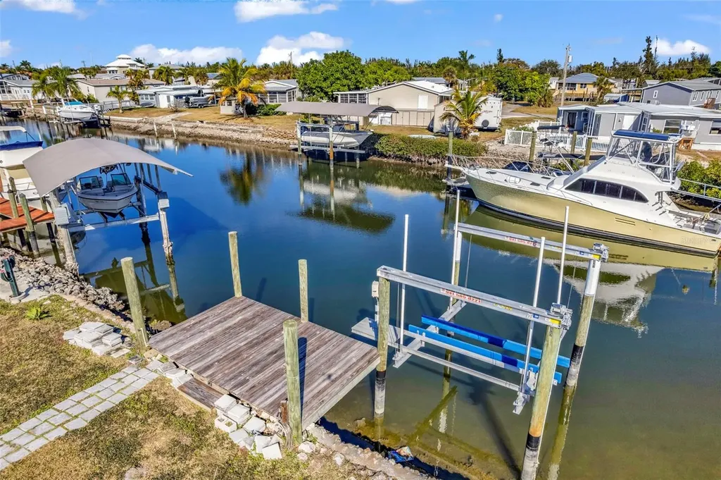 700 Hollyhill Court Punta Gorda FL 33950