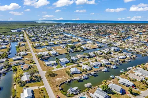 700 Hollyhill Court Punta Gorda FL 33950