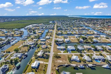 700 Hollyhill Court Punta Gorda FL 33950