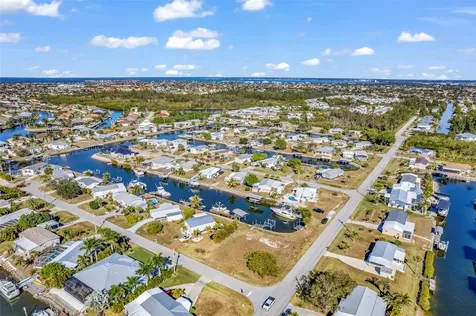 700 Hollyhill Court Punta Gorda FL 33950