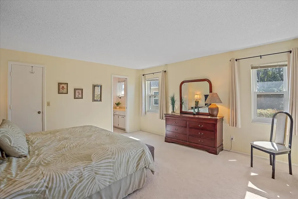 6948 W Country Club Drive N Sarasota FL 34243