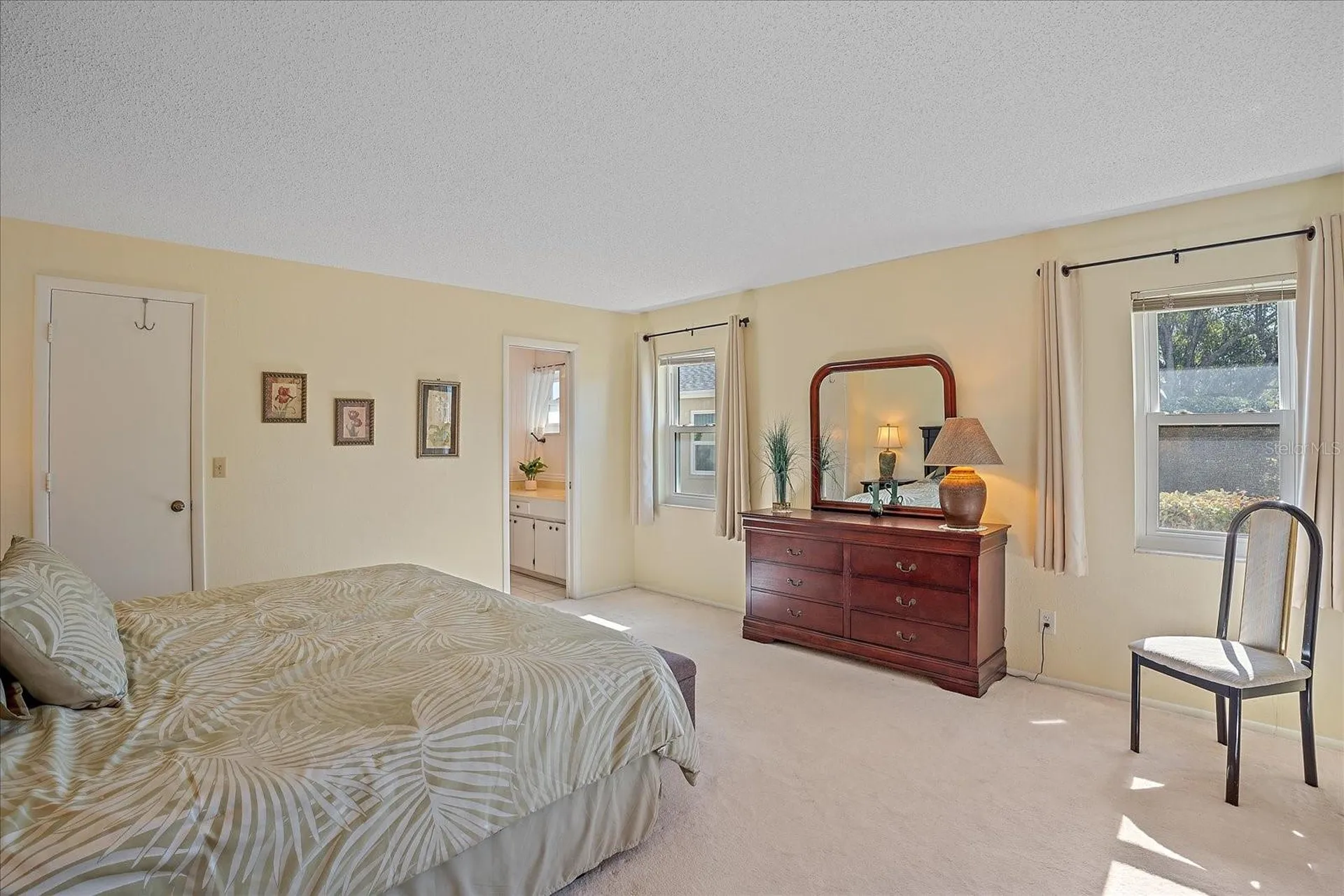 6948 W Country Club Drive N Sarasota FL 34243