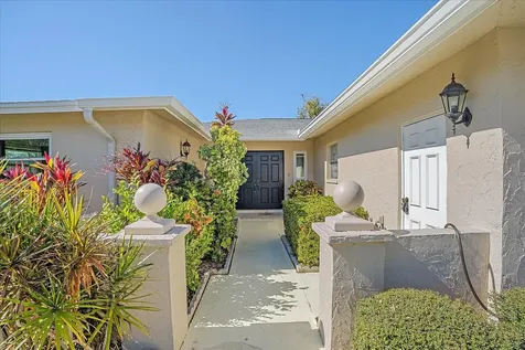 6948 W Country Club Drive N Sarasota FL 34243