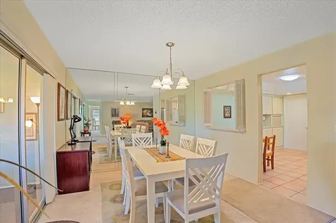 6948 W Country Club Drive N Sarasota FL 34243