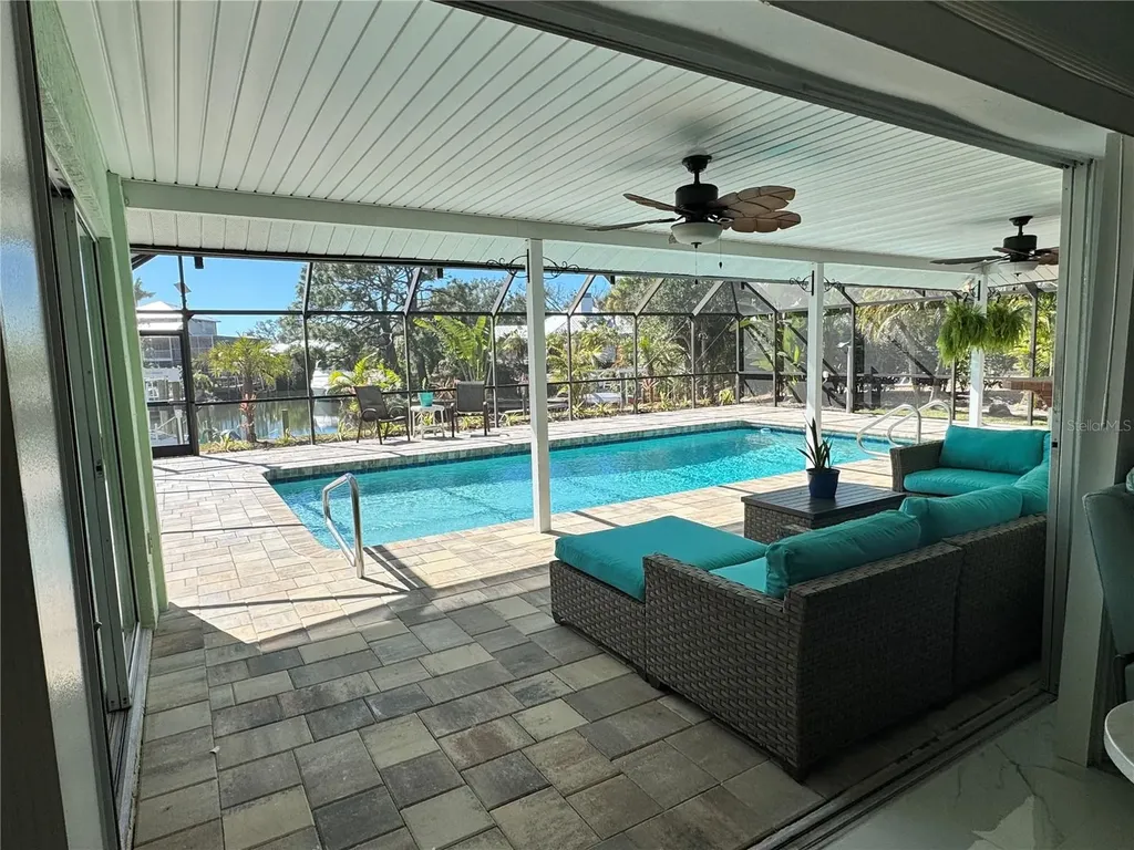 1221 Bayshore Drive Englewood FL 34223