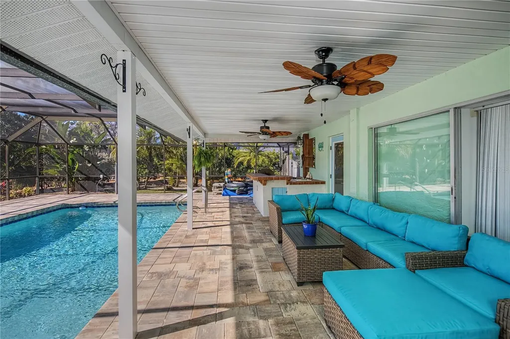 1221 Bayshore Drive Englewood FL 34223