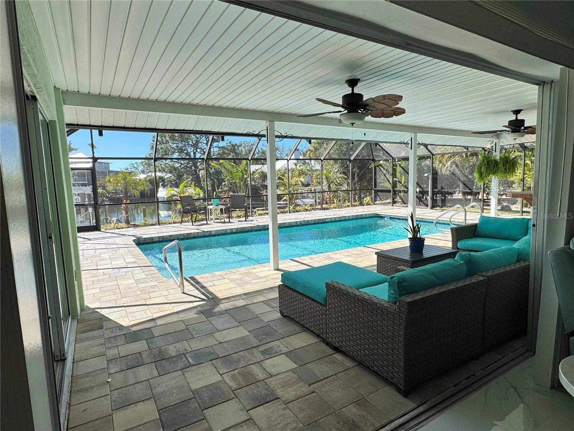 1221 Bayshore Drive Englewood FL 34223