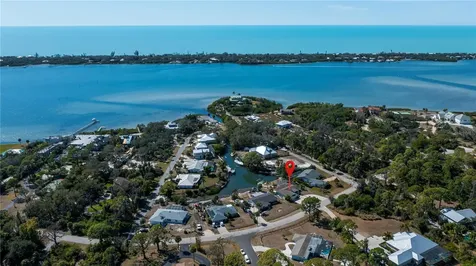 1221 Bayshore Drive Englewood FL 34223