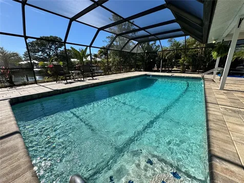 1221 Bayshore Drive Englewood FL 34223