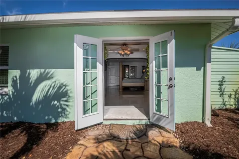 1221 Bayshore Drive Englewood FL 34223