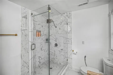 1221 Bayshore Drive Englewood FL 34223