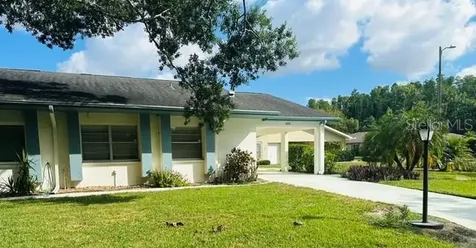 2033 Hawkhurst Circle Sun City Center FL 33573