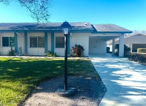 2033 Hawkhurst Circle Sun City Center FL 33573