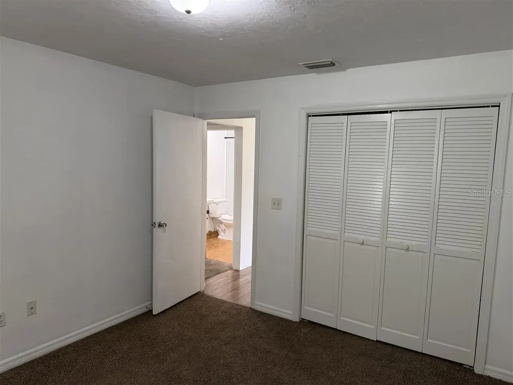 4325 NE 3rd Court Ocala FL 34479