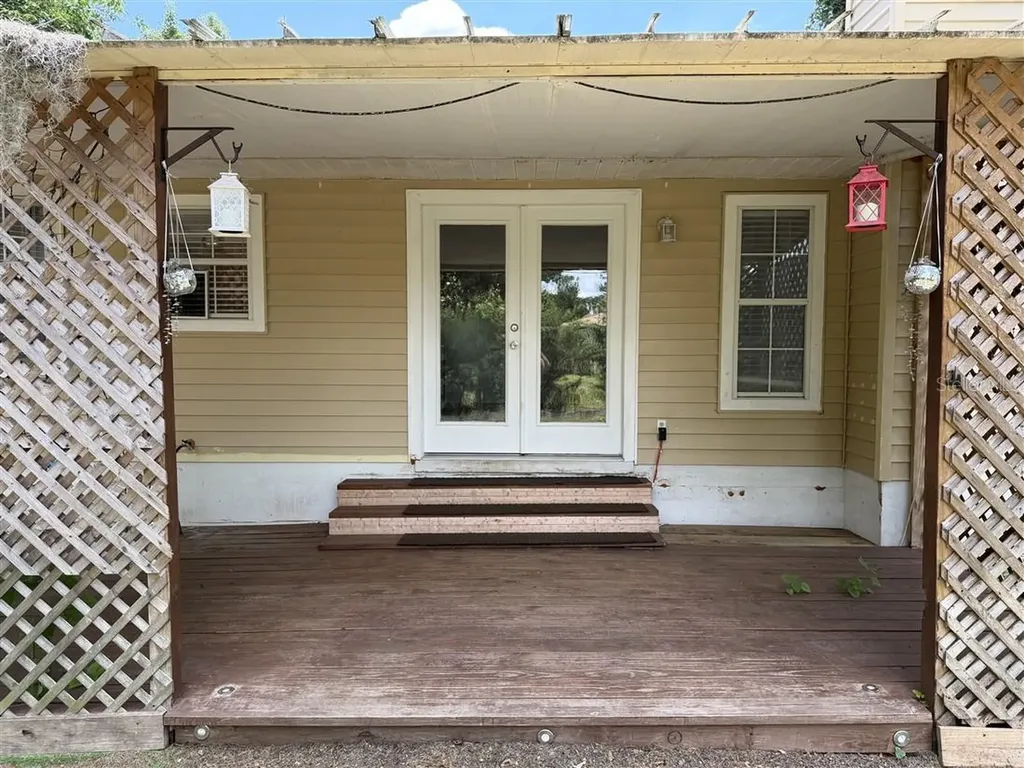 4325 NE 3rd Court Ocala FL 34479