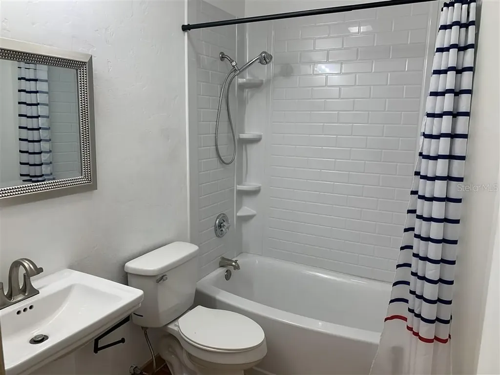 4325 NE 3rd Court Ocala FL 34479