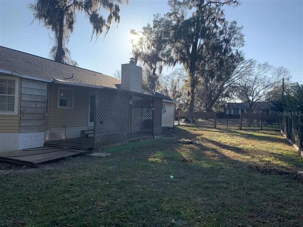 4325 NE 3rd Court Ocala FL 34479
