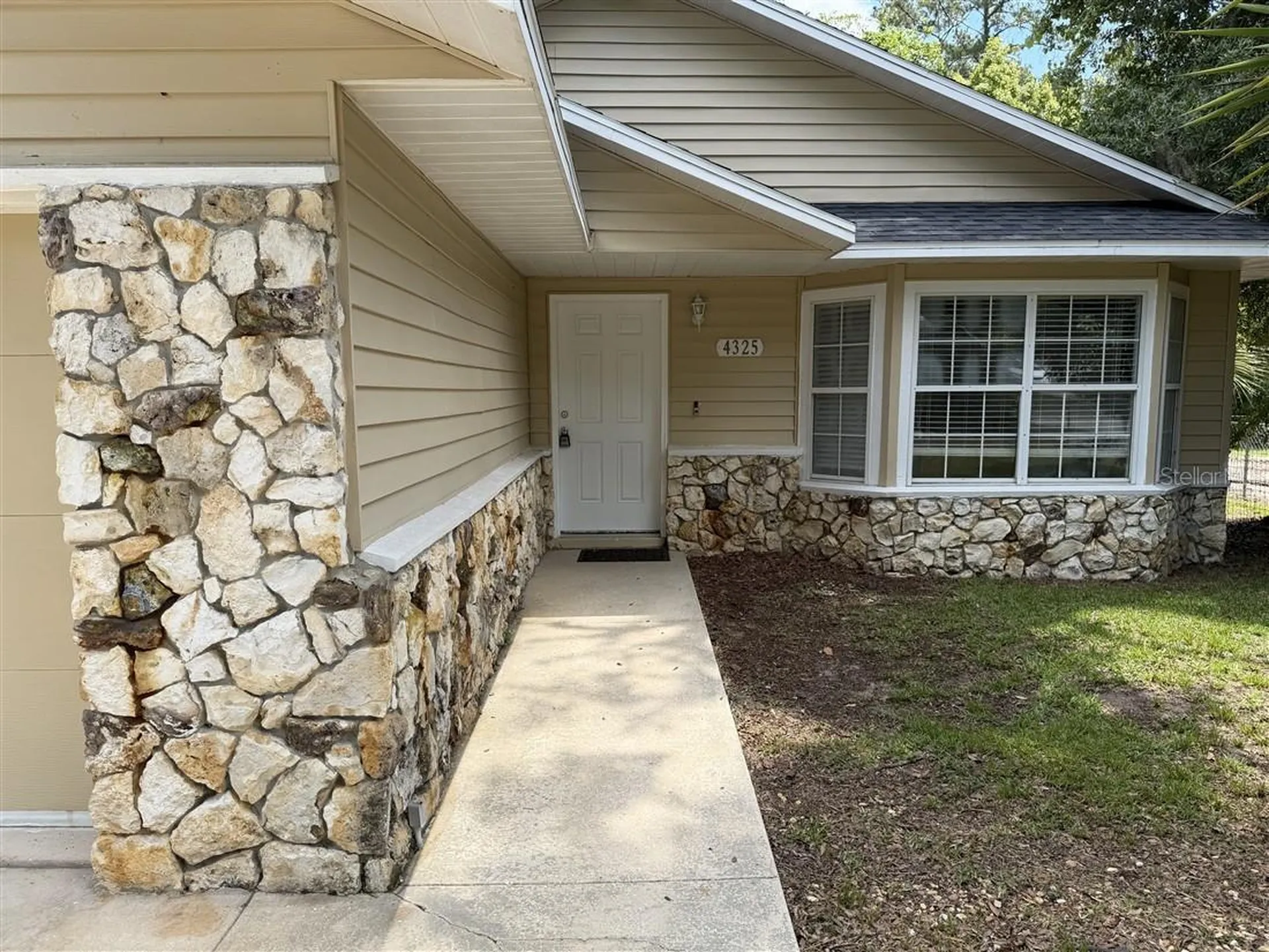 4325 NE 3rd Court Ocala FL 34479