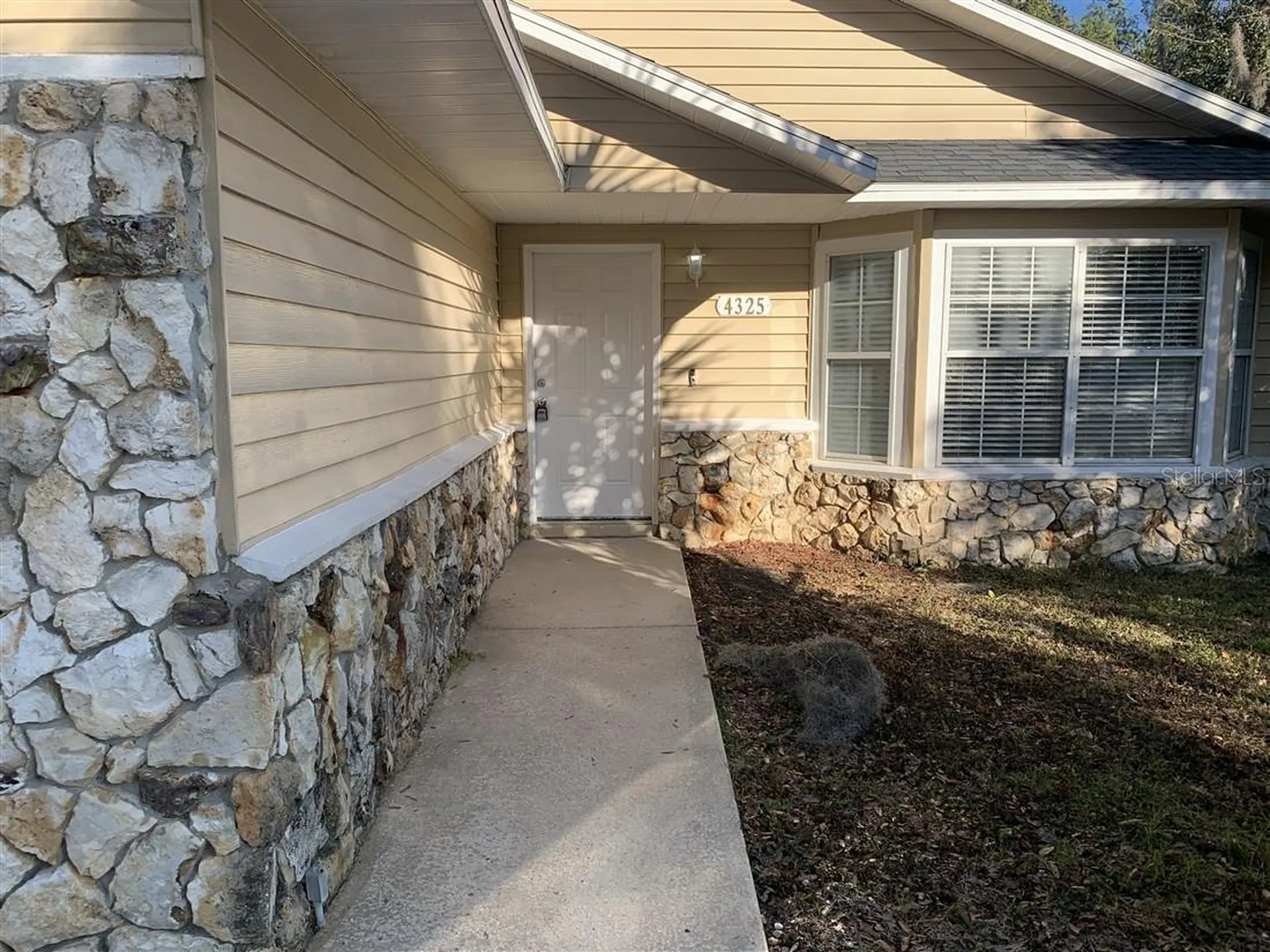 4325 NE 3rd Court Ocala FL 34479
