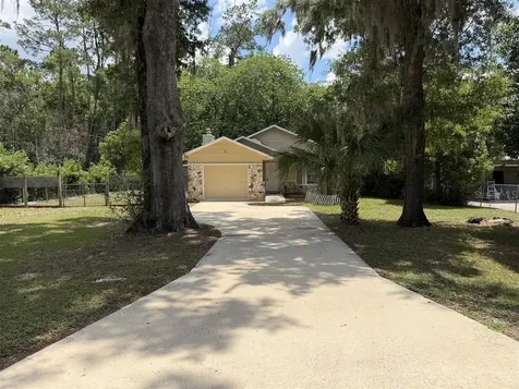 4325 NE 3rd Court Ocala FL 34479