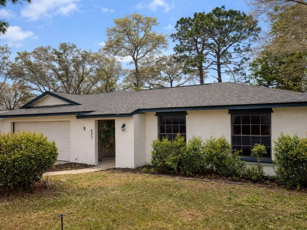 627 Prairie Lane Altamonte Springs FL 32714