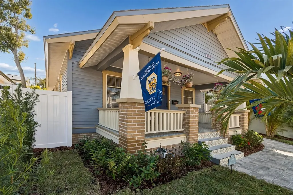 322 11th Avenue N St Petersburg FL 33701