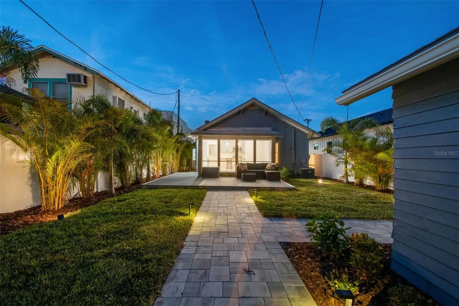 322 11th Avenue N St Petersburg FL 33701