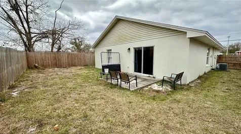 906 SE 5th Street Mulberry FL 33860