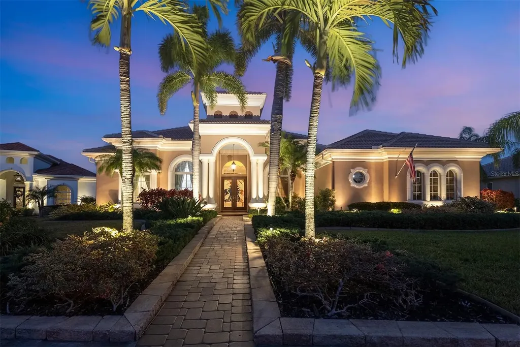 14 Carisa Royale Court Englewood FL 34223