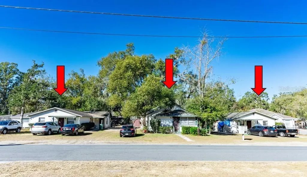 4843 6th Street Zephyrhills FL 33542