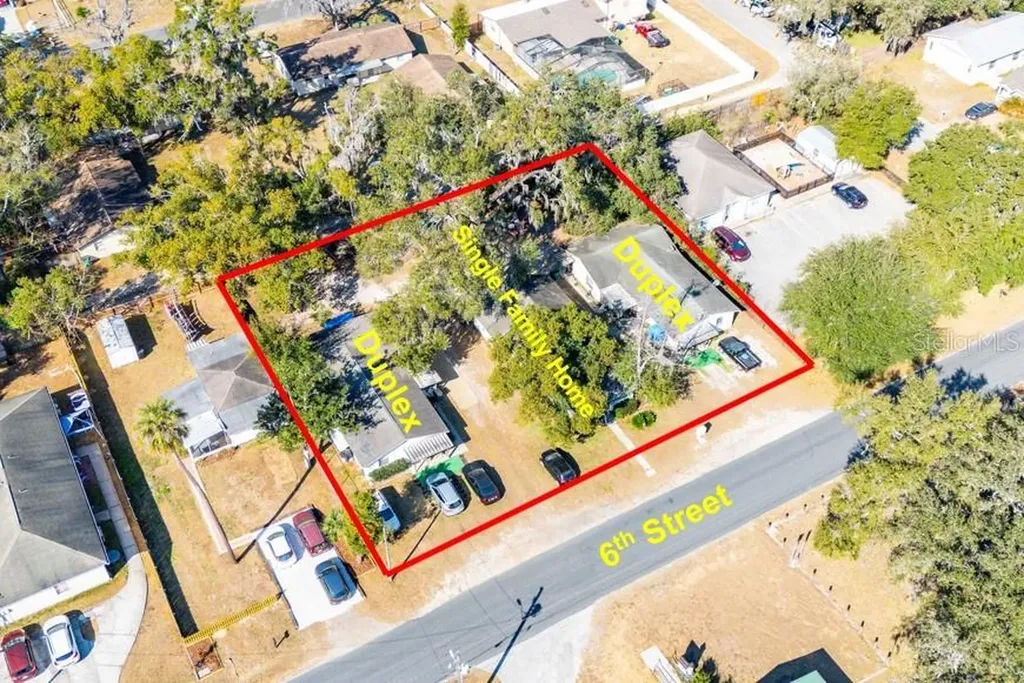 4843 6th Street Zephyrhills FL 33542