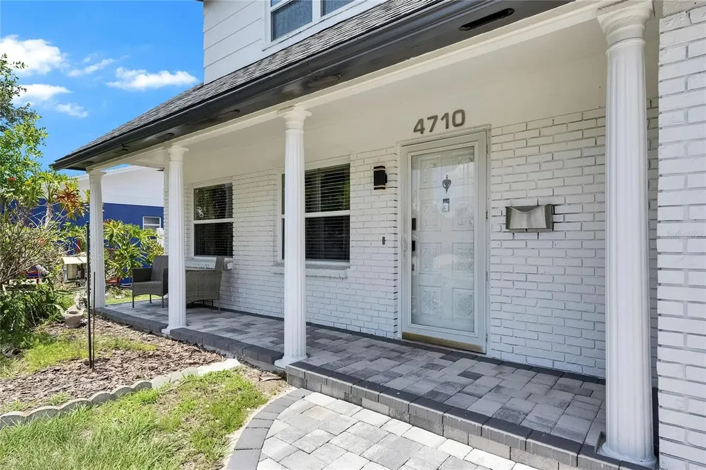 4710 Travertine Drive Tampa FL 33615
