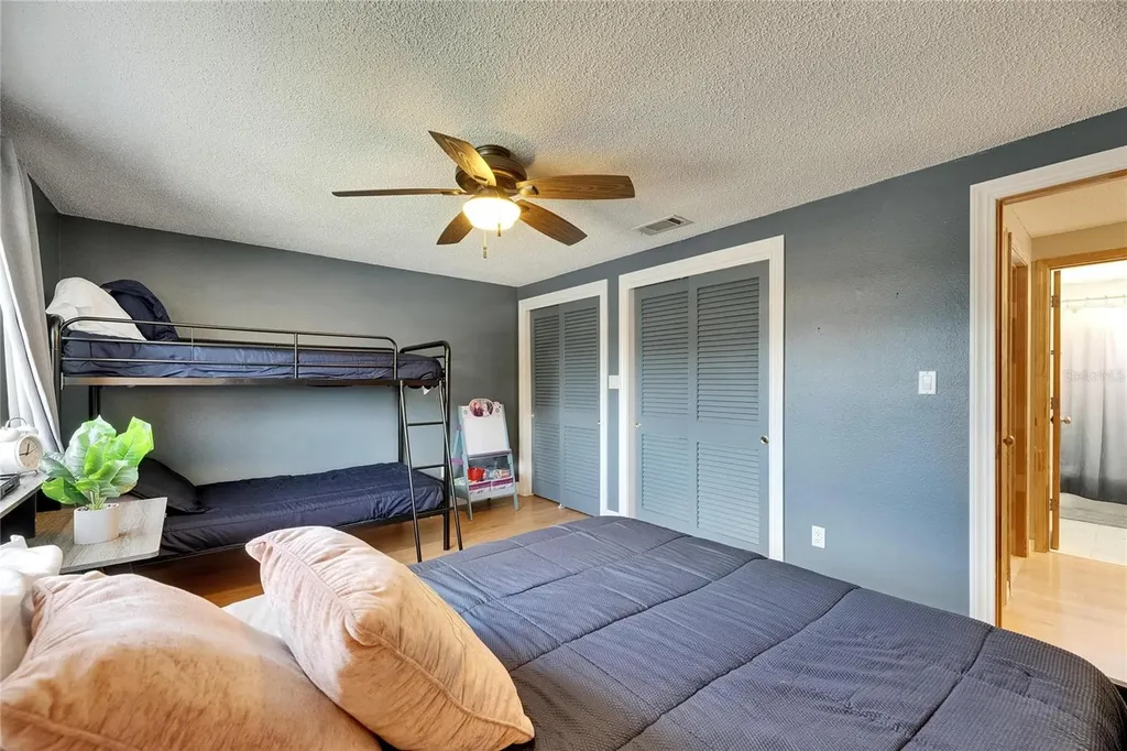 4710 Travertine Drive Tampa FL 33615
