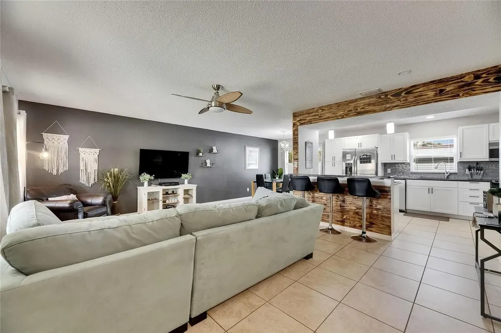 4710 Travertine Drive Tampa FL 33615