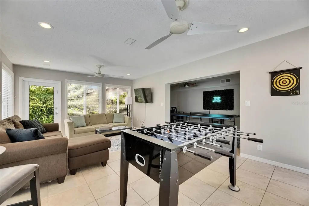 4710 Travertine Drive Tampa FL 33615