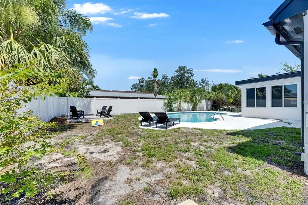 4710 Travertine Drive Tampa FL 33615
