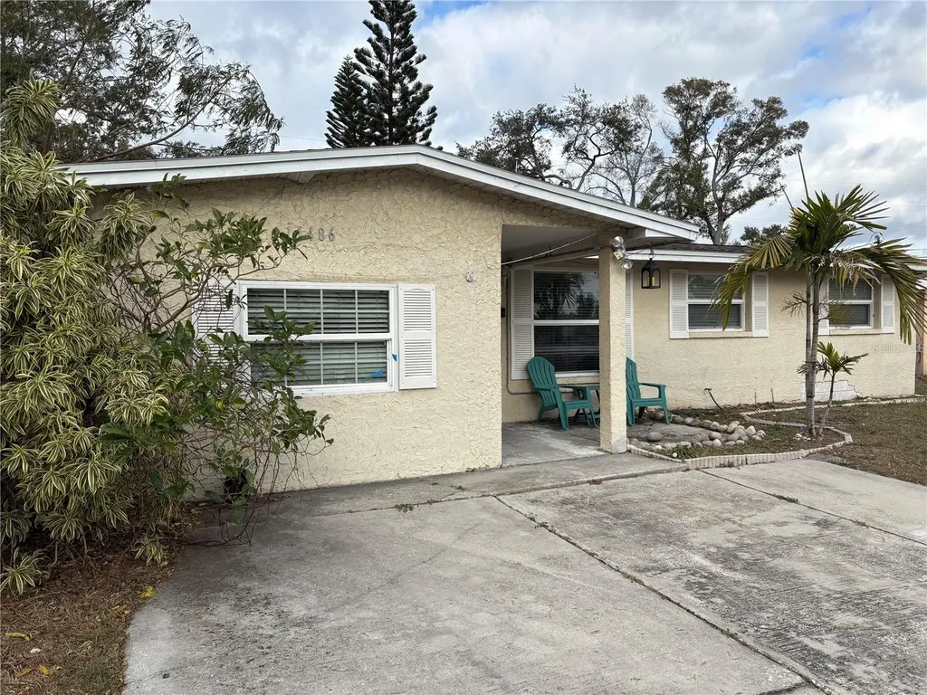 11486 92nd Street Largo FL 33773